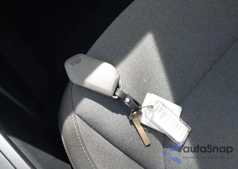 2025 Kia K4 Lxs z USA, uszkodzony, nr VIN 3KPFT4DE1SE021125